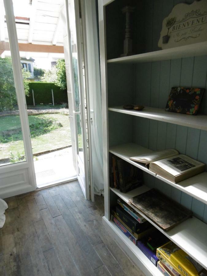 Le Chat Qui Peche B&B Chateauneuf-la-Foret Exterior foto